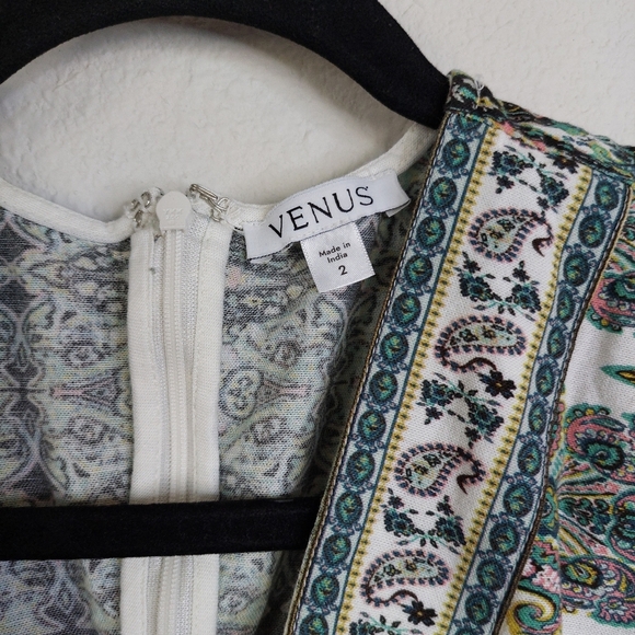 Venus Linen Blend Tie-Waist Romper Size 2 - Picture 5 of 11